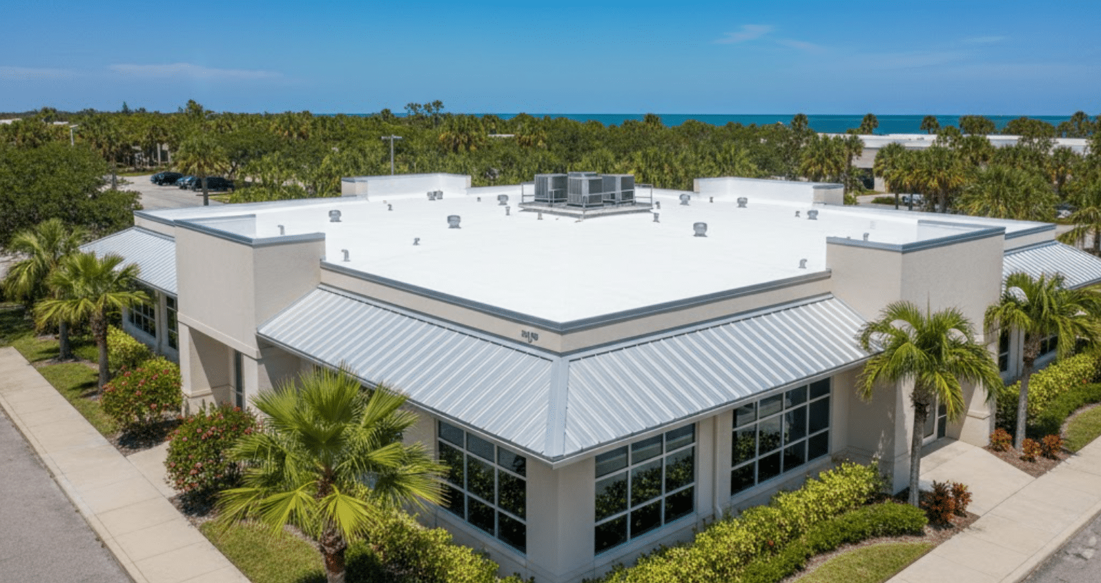 commercial building with a new, well-maintained commercial roof assembly