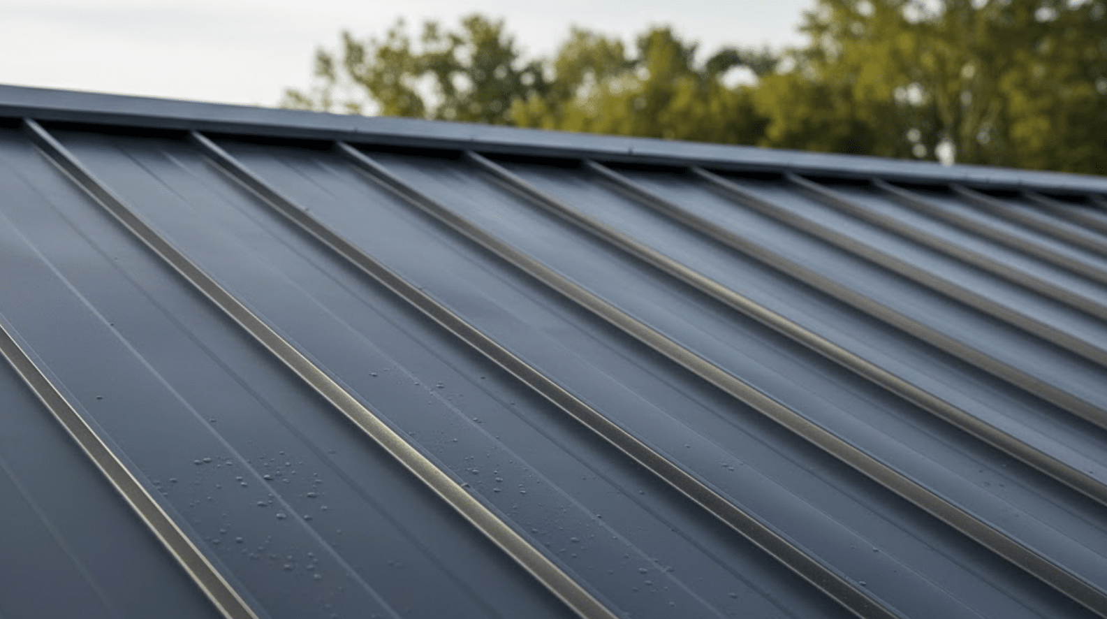metal roof installation done by a roofing contractor